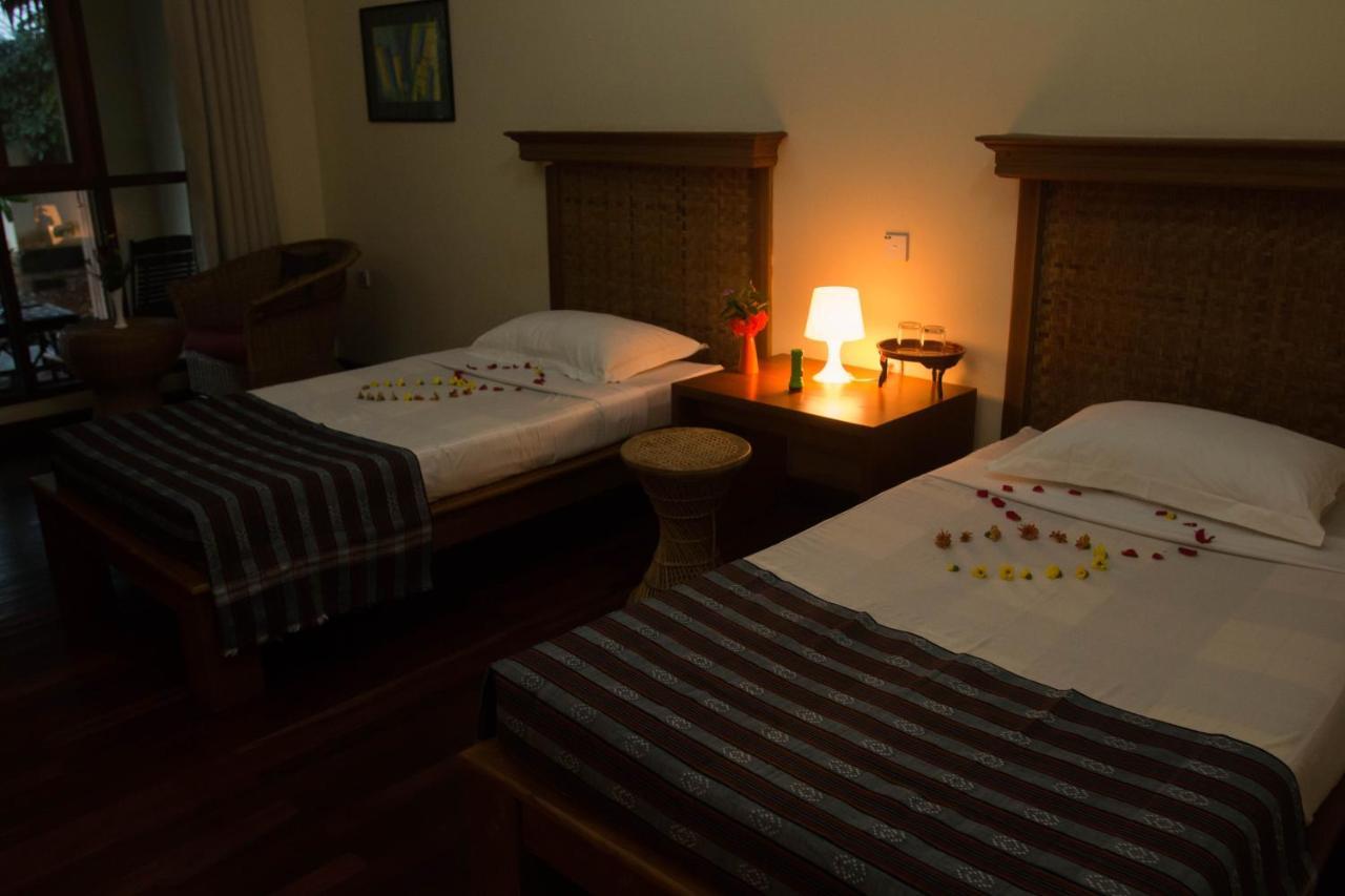 Golden Sunrise Hotel Kyaikto Kültér fotó